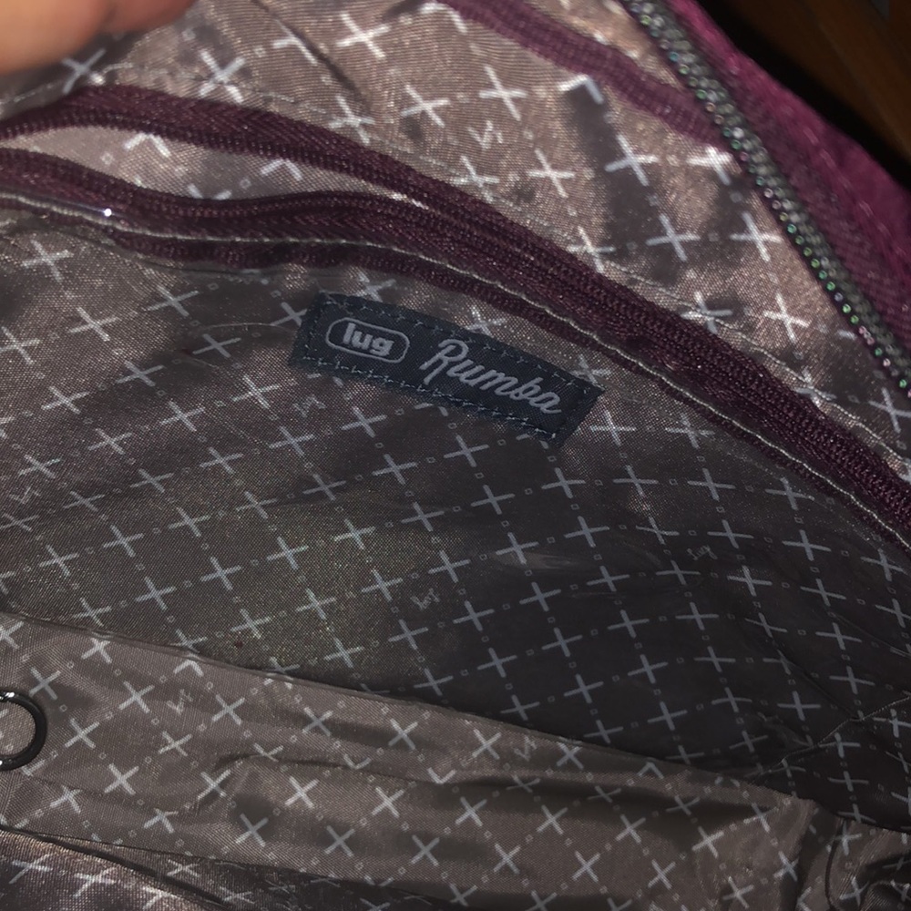 🌹🌹LUG Rumba  Shimmery Wine Satin Crossbody Bag🌹🌹 - Picture 6 of 7
